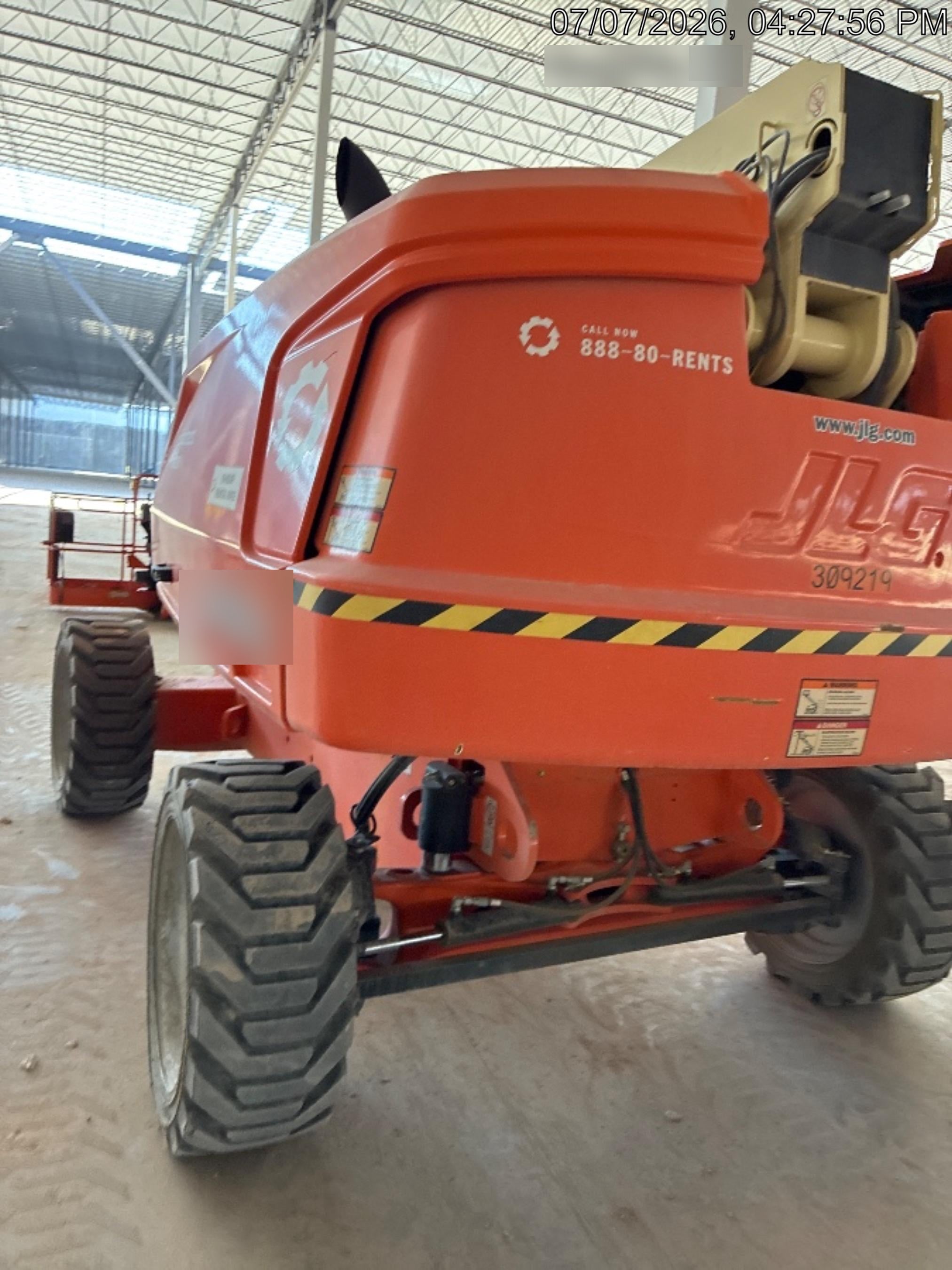 2023 JLG 660SJ