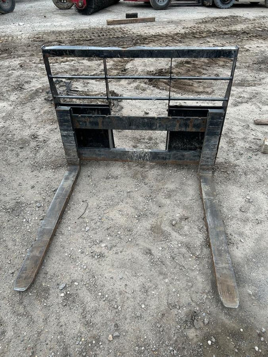2021 PALADIN 48" Pallet Forks - Paladin
