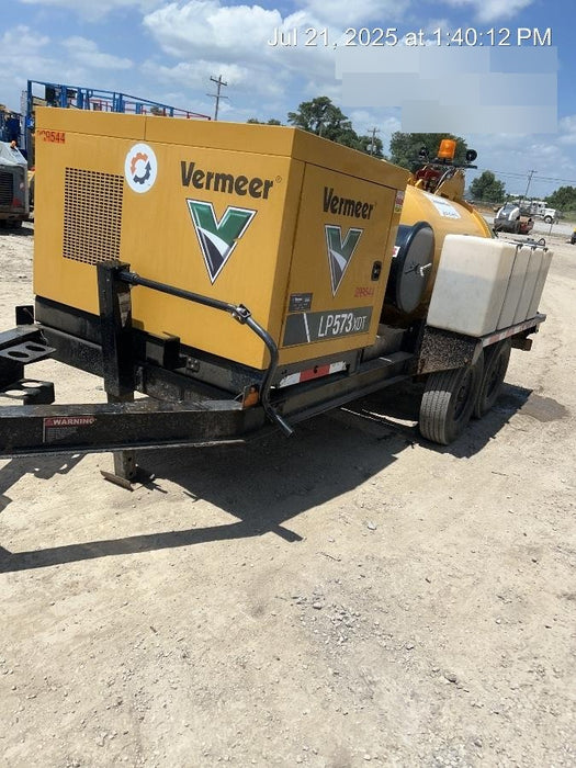 2023 Vac-Tron LP573XDT T4 Koehler Diesel Engine, 500 Gallon Debris Tank, x2 100 Gallon Water Tanks