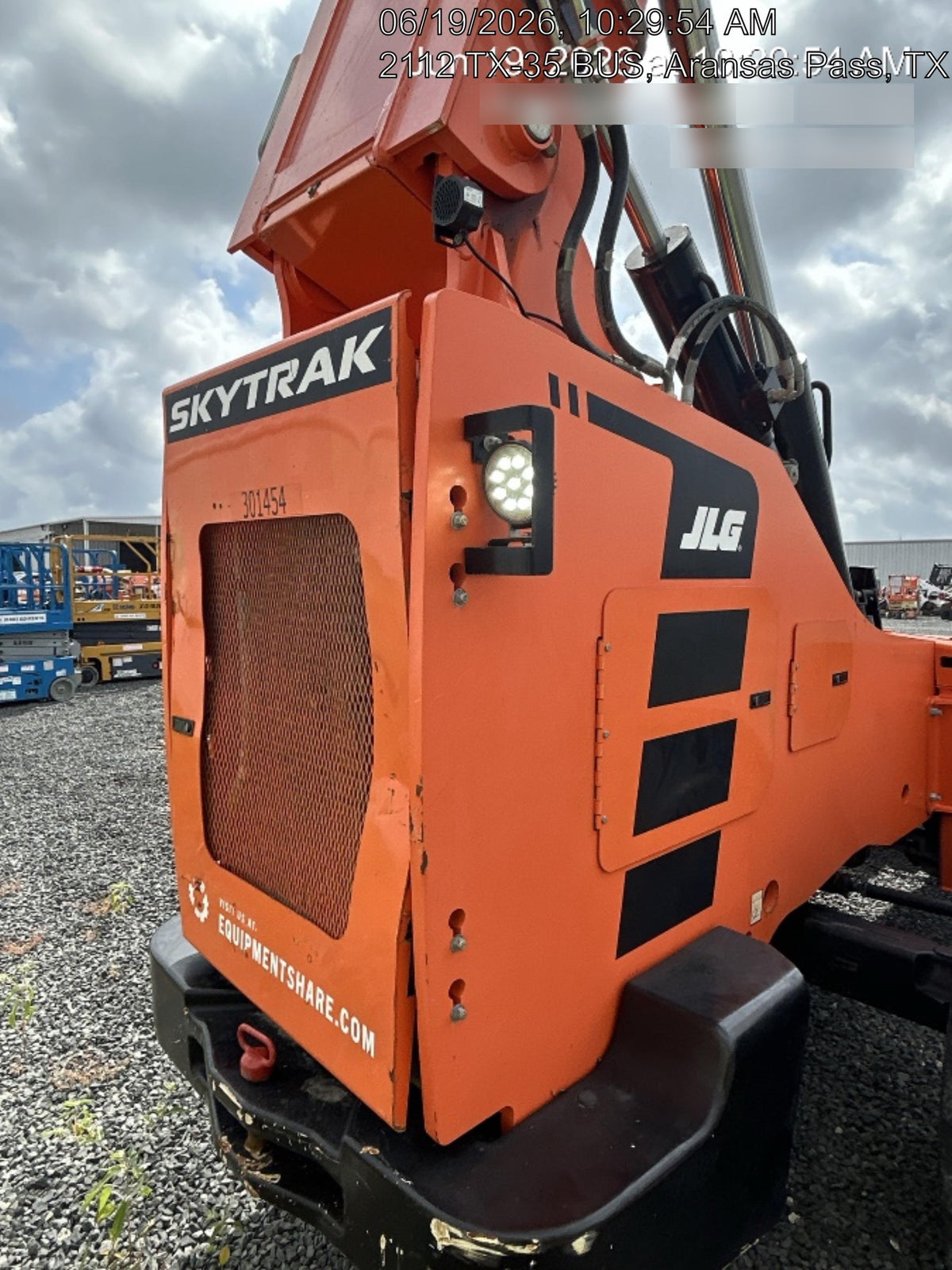2023 SKYTRAK 12054