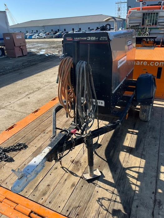 2019 Lincoln Electric Vantage 322 Welder Ready-Pak 3, Two wheel trailer, Fender and Light kit, Cable Rack