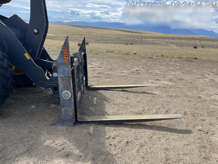 2023 SOLESBEE 96" Loader Fork Carriage - Solesbee