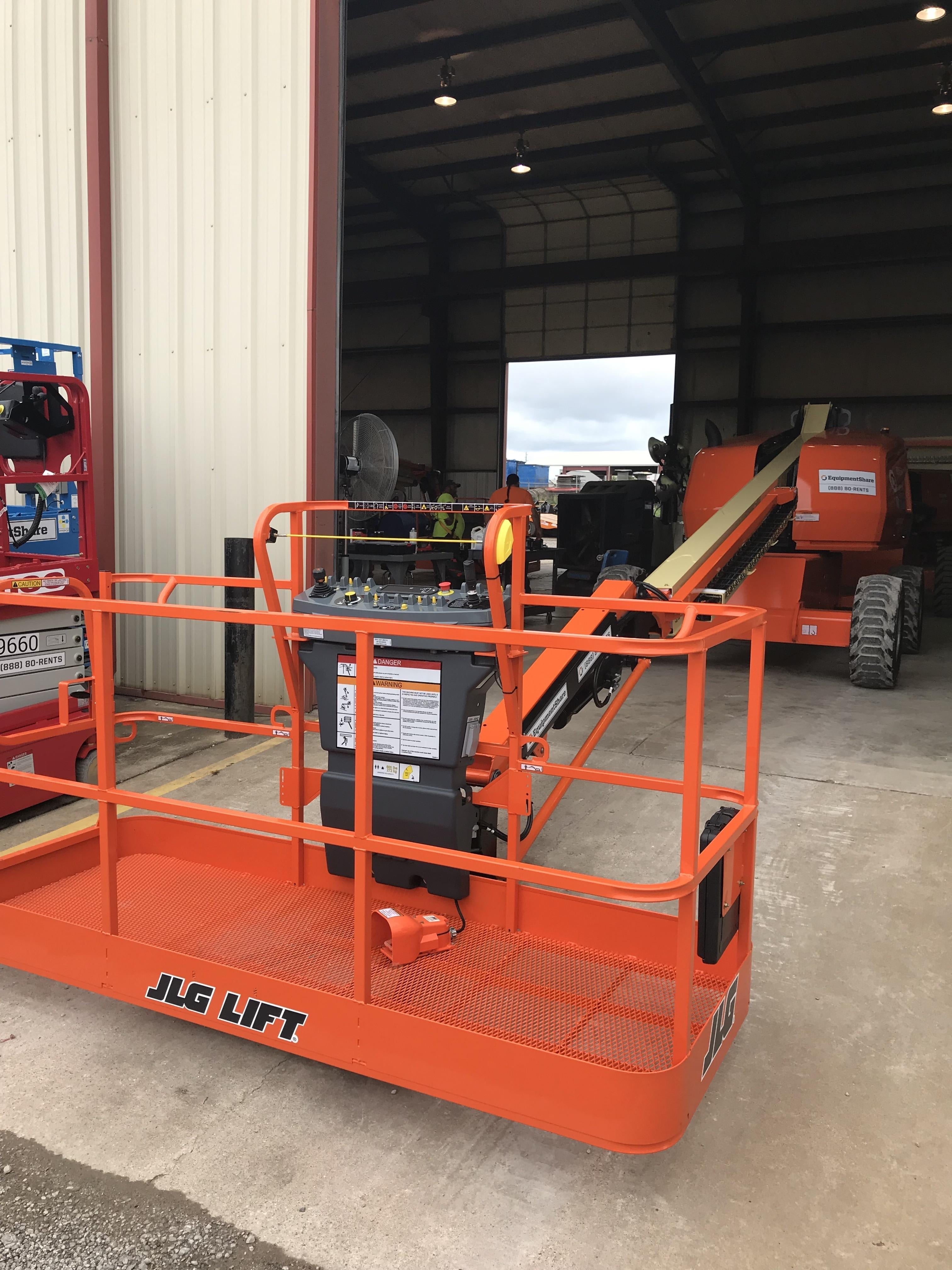 2019 JLG 460SJ