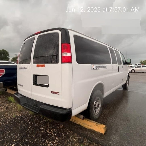 2022 GMC Savana 3500