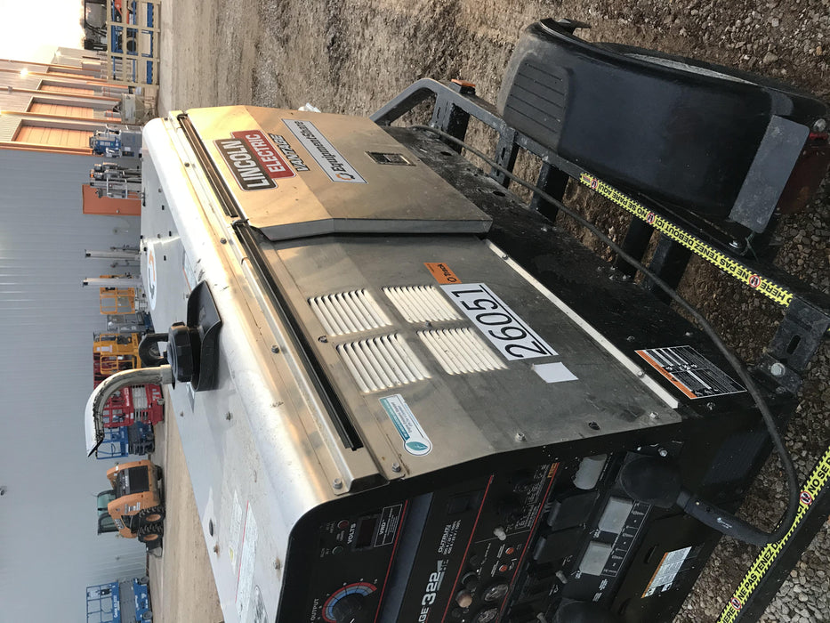 Lincoln Electric Vantage 322 Lincoln Vantage 322 Welder w/Trailer