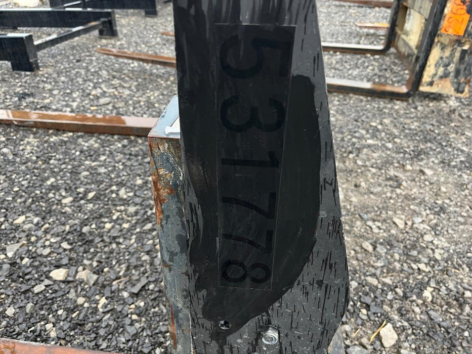 2025 ARROW MATERIAL HANDLING F5100CB - 72"