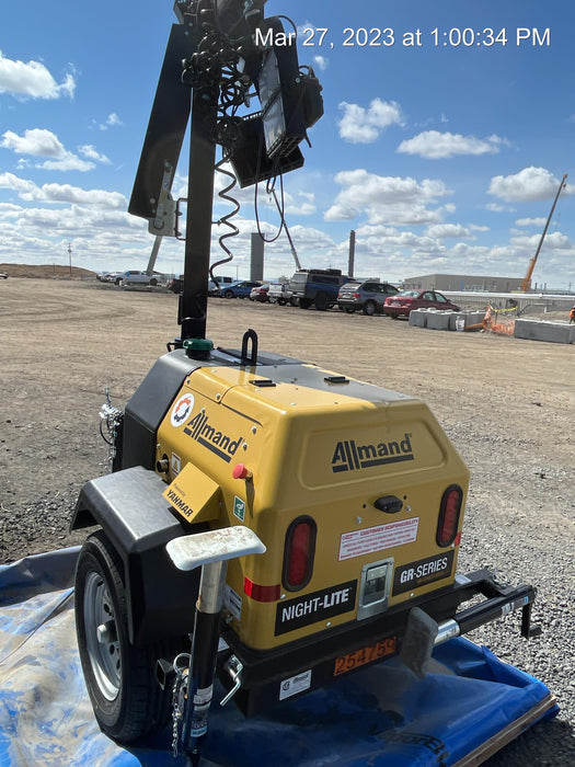 2022 Allmand NLV3GR (4) LED Light Fixture 350W, 23' Vertical Mast, 3kW Prime, Towable, ES Decals, T3