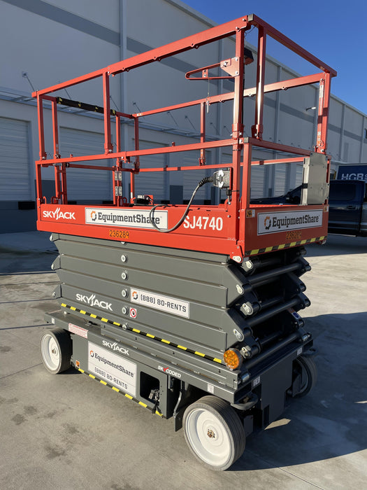 2022 SKYJACK SJ4740