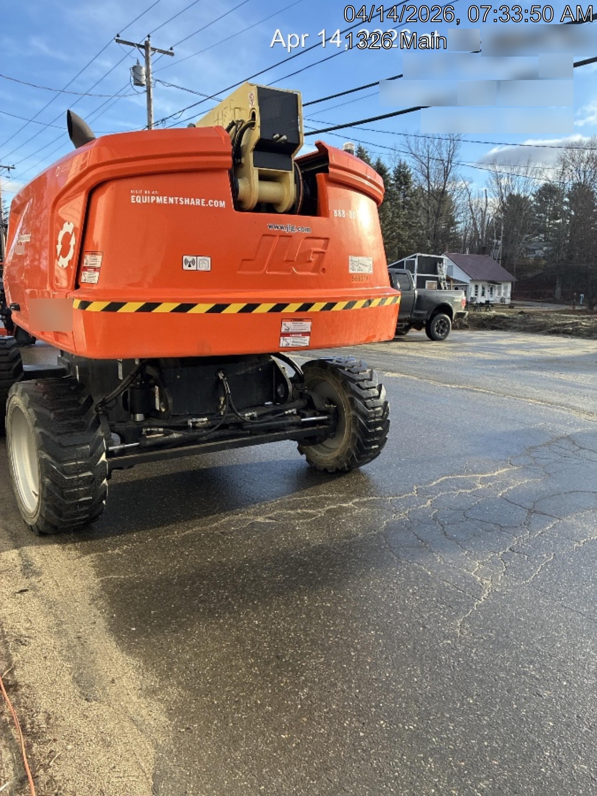 2025 JLG 660SJ