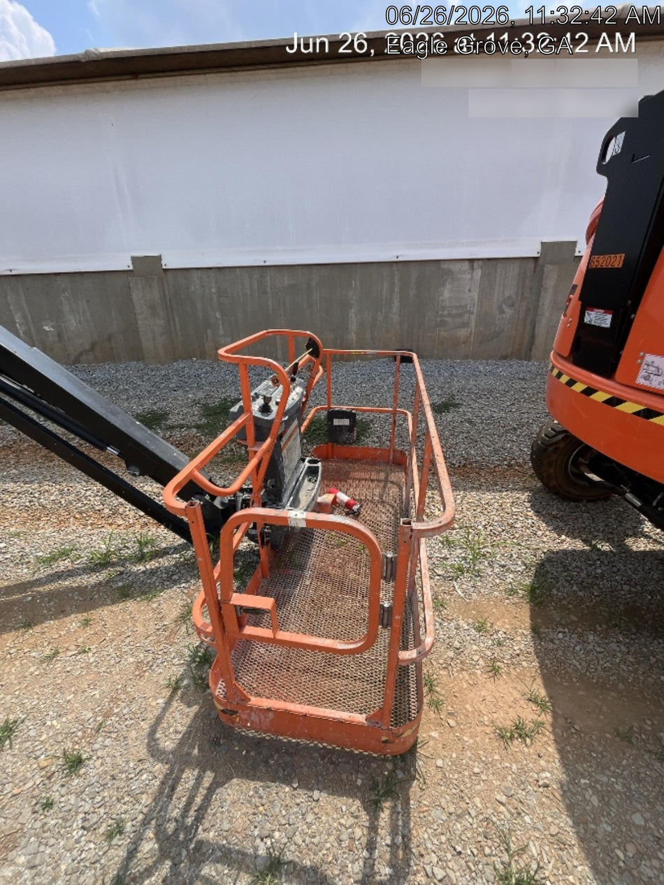 2023 JLG 460SJ