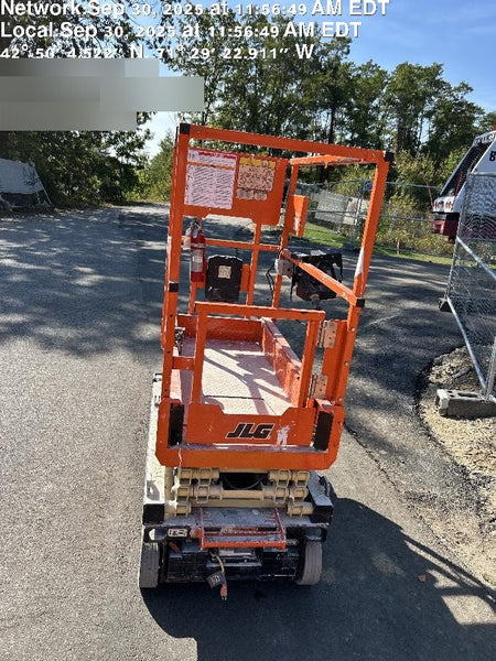 2022 JLG ES1330L