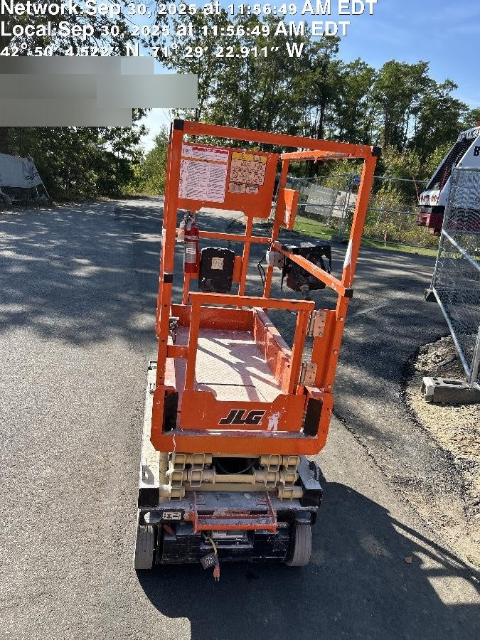 2022 JLG ES1330L