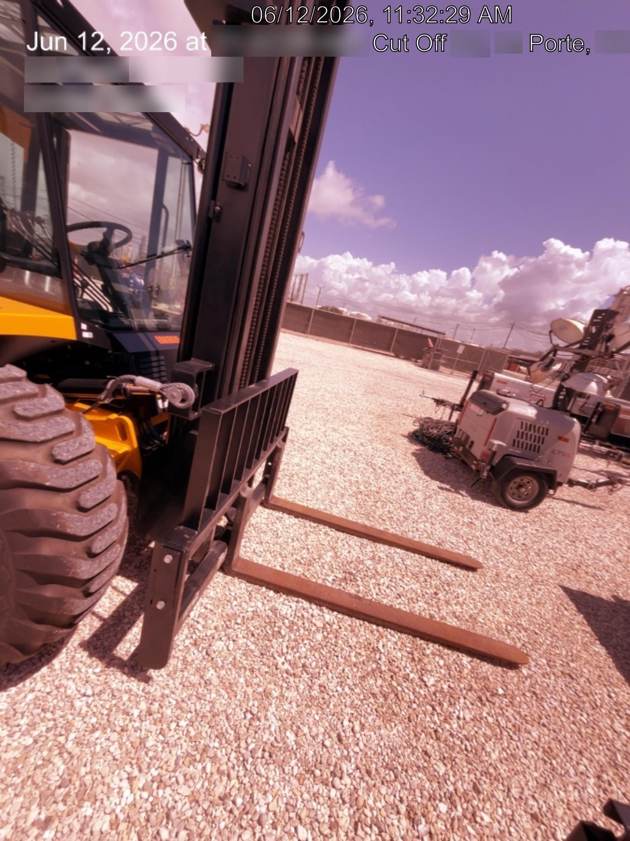 2025 JCB 930-4