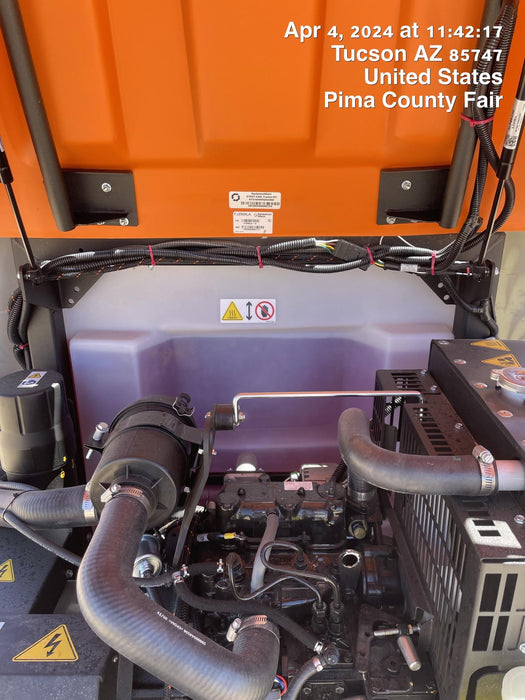 2024 Generac MLT2 Diesel, Flex Switch 120V Input, Powerzone Controller, 
(4) 320W LED Lights, 4kW Generator, 39.9 Gal Fuel Tank, 2" Ball, T3