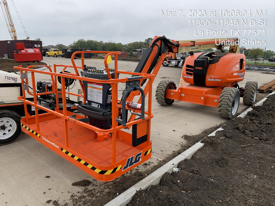 2023 JLG 600AJ