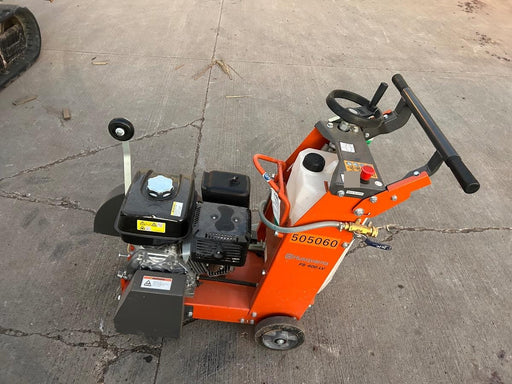 2025 HUSQVARNA FS 400 LV