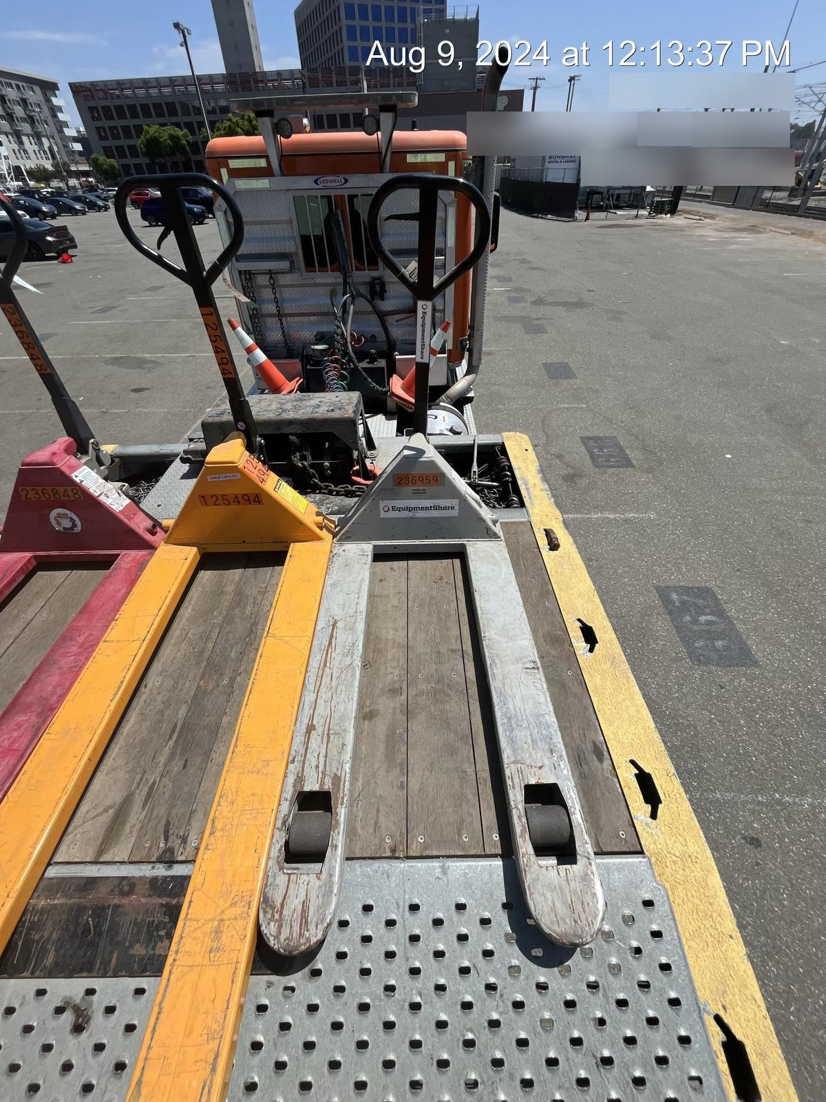 2022 STRONGWAY 4400 lb Pallet Jack