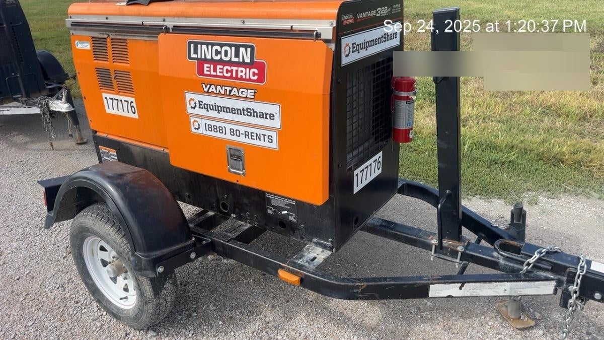 2021 Lincoln Electric Vantage 322 Vantage 322 Ready Pak 3 w/ Decals, ORANGE (includes trailer, cable rack, fender light kit) NO Telematics