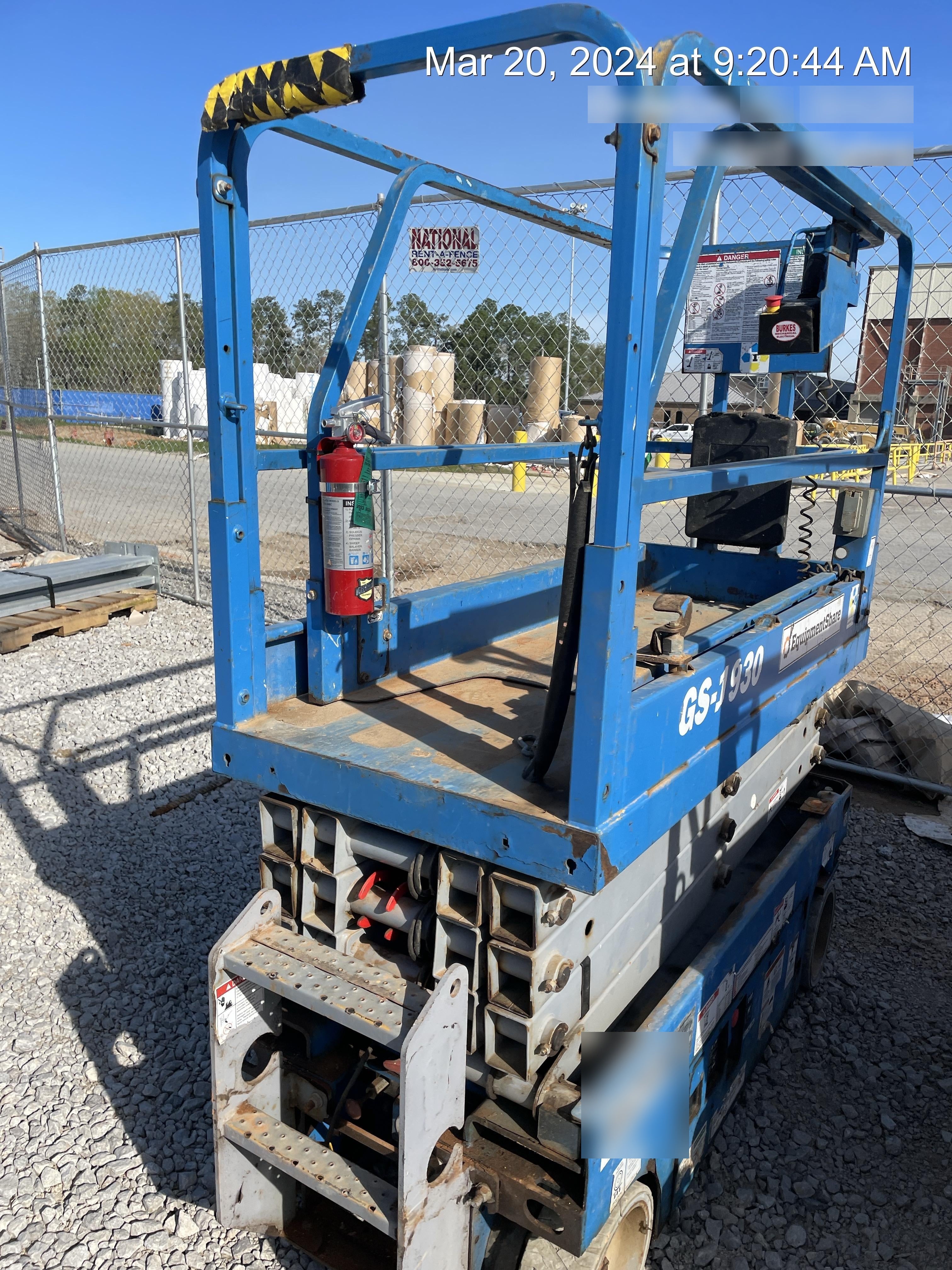 2019 Genie GS-1930 Fixed rails with chain Entry