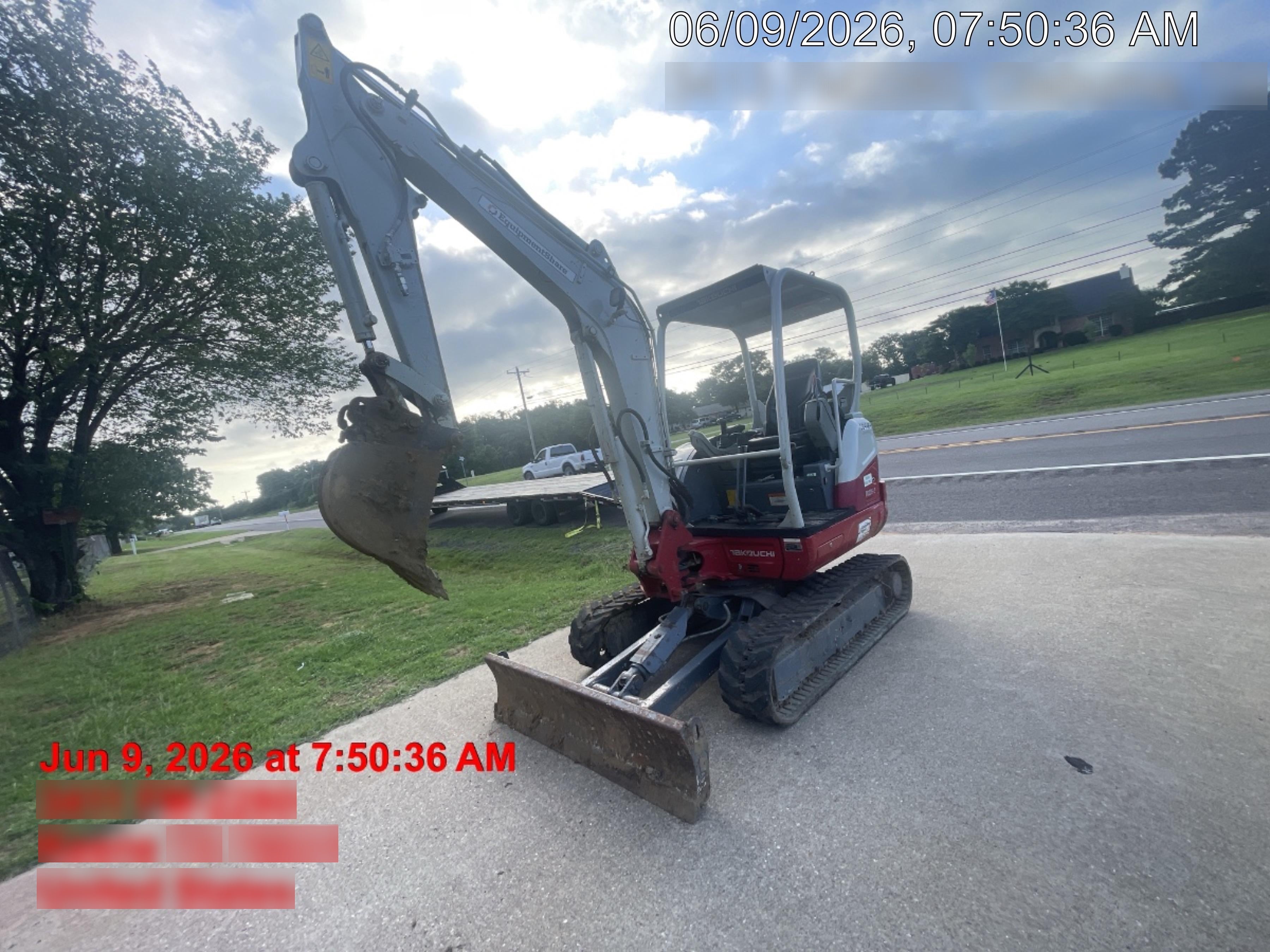 2022 TAKEUCHI TB235-2R