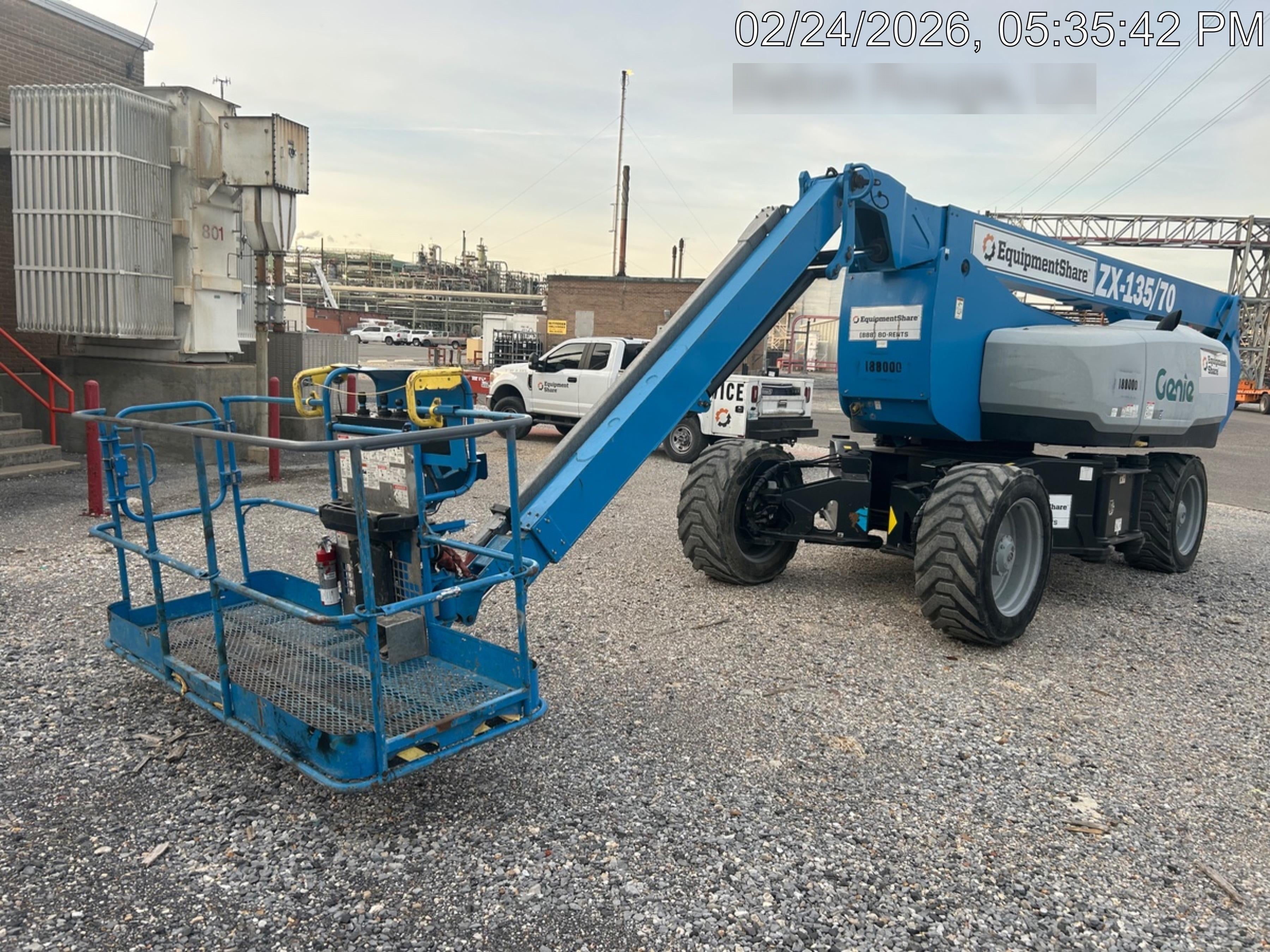 2021 GENIE ZX-135/70