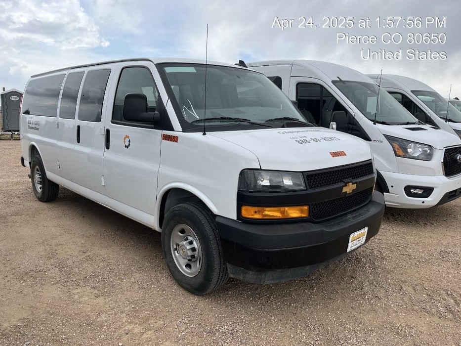 2025 CHEVROLET Express Van - Rental