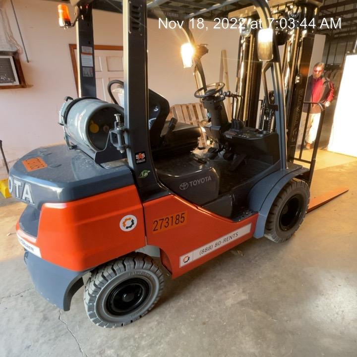 2022 TOYOTA 50-8FGU25