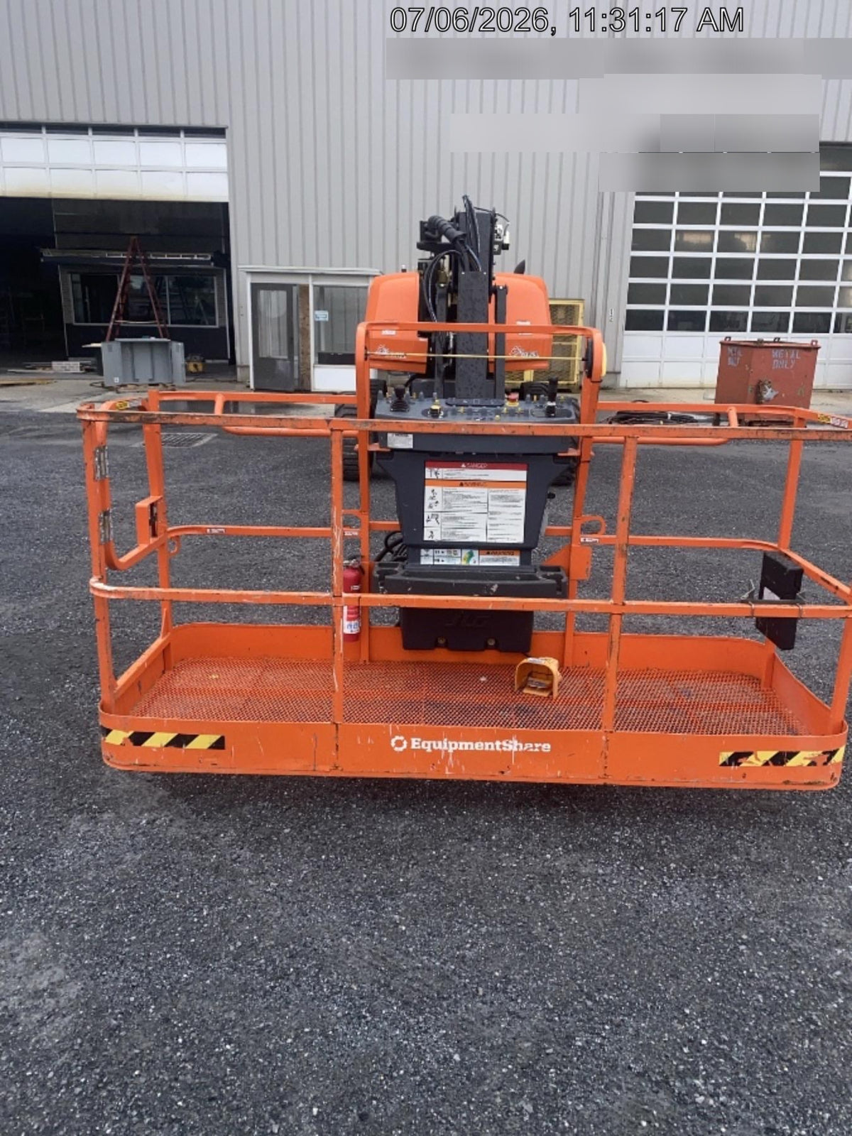 2025 JLG 660SJ