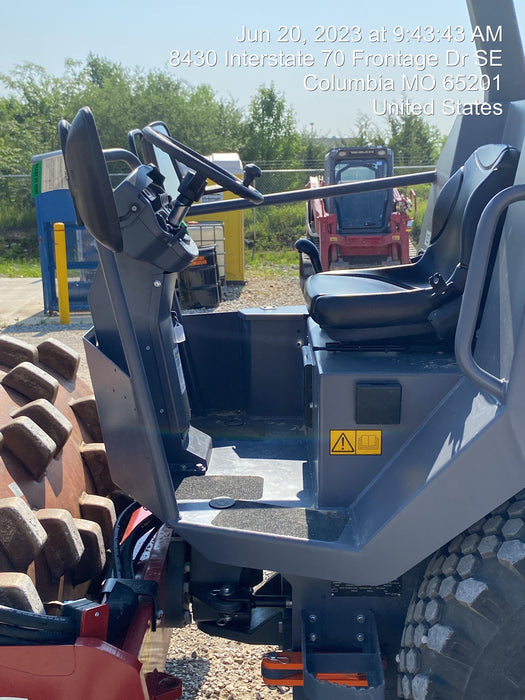 2023 DYNAPAC CA1300D