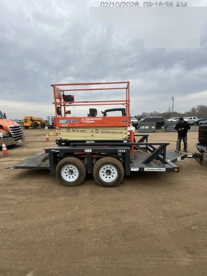 2022 JLG ES2632