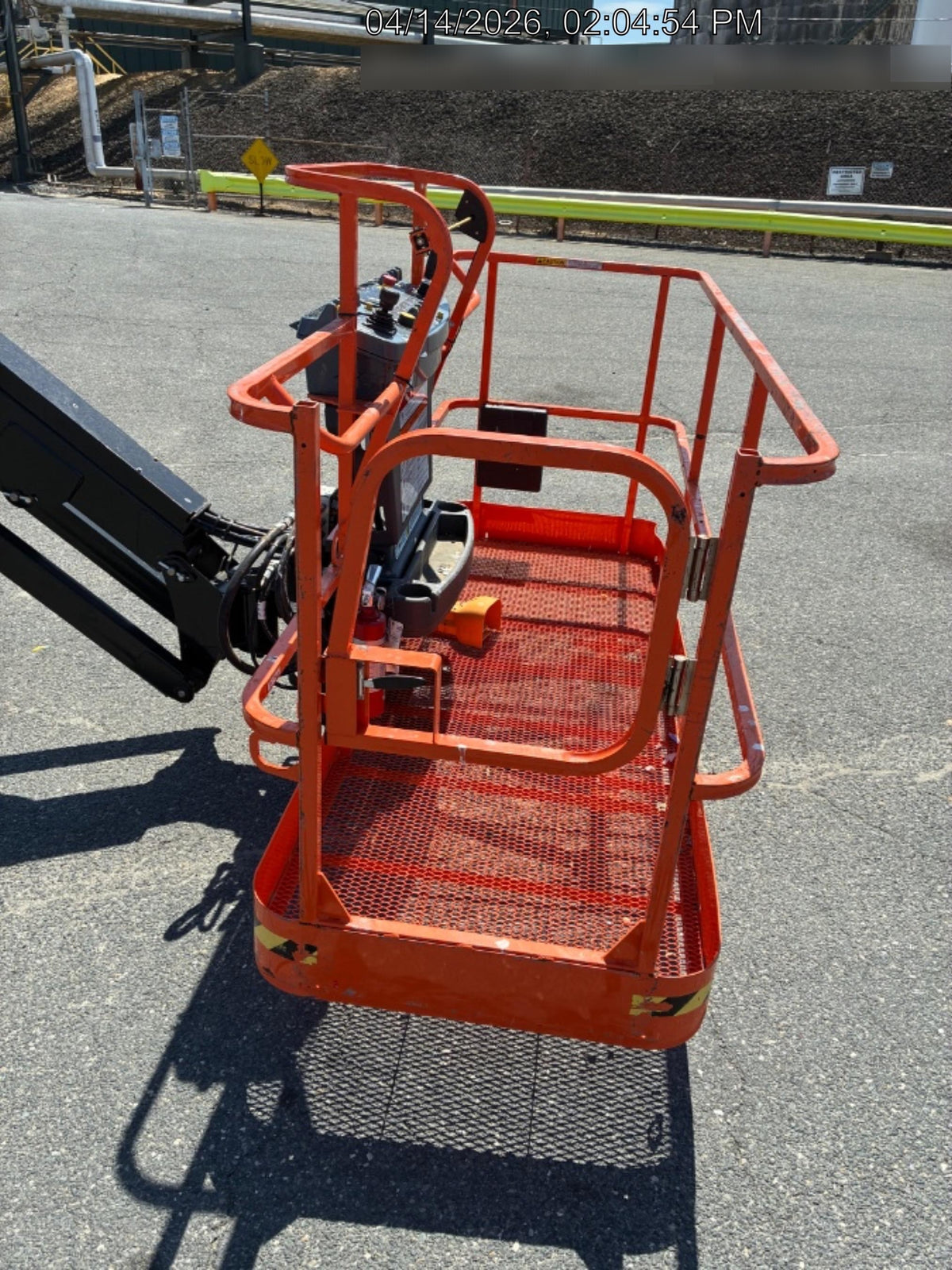 2025 JLG 660SJ