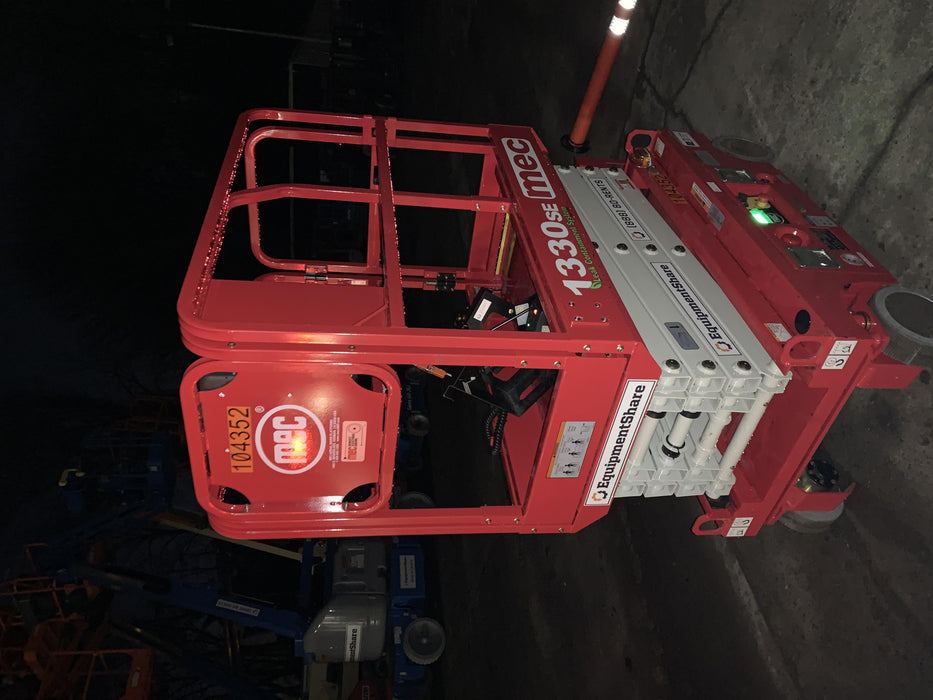 2020 MEC 1330SE Solid NM Tires, Steel Swing out Doors, LCS, Beacon, 900W Inverter