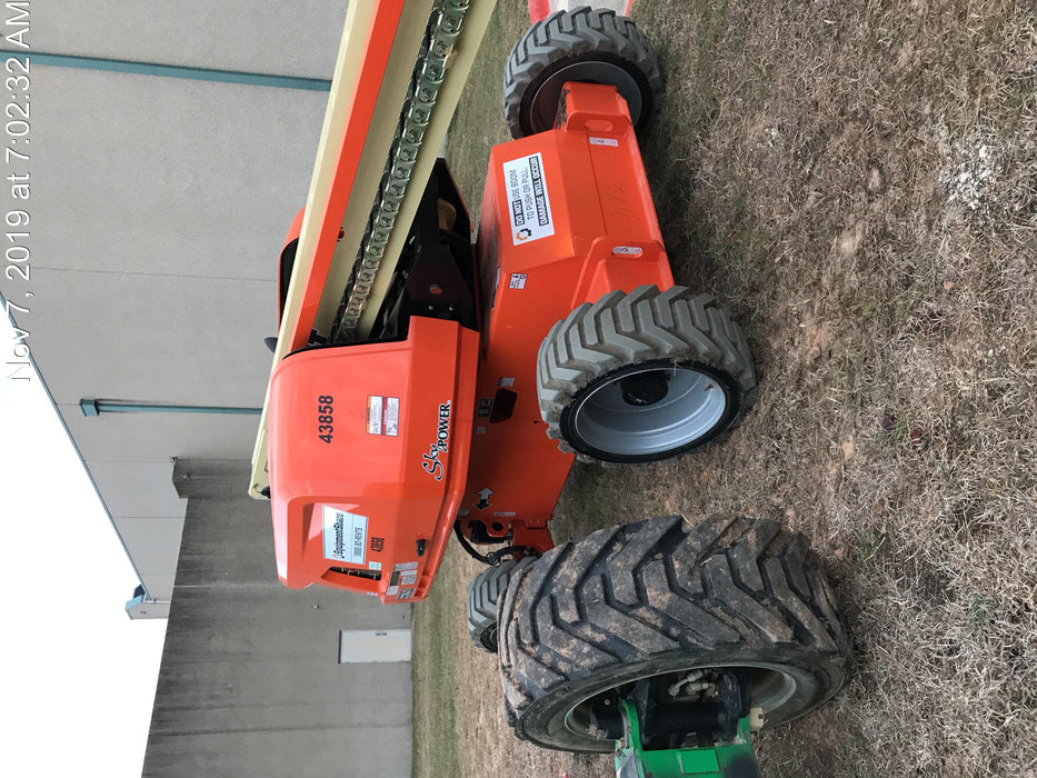 2019 JLG 660SJ