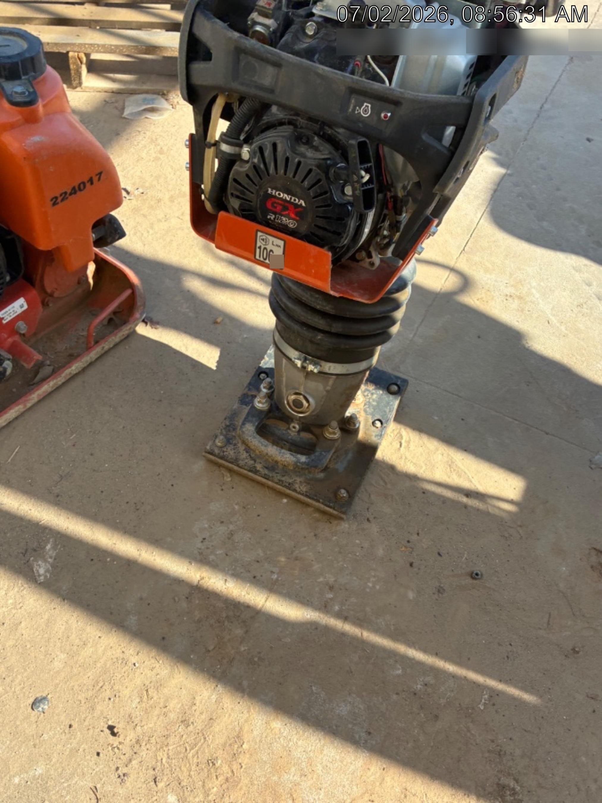 2026 HUSQVARNA LT6005