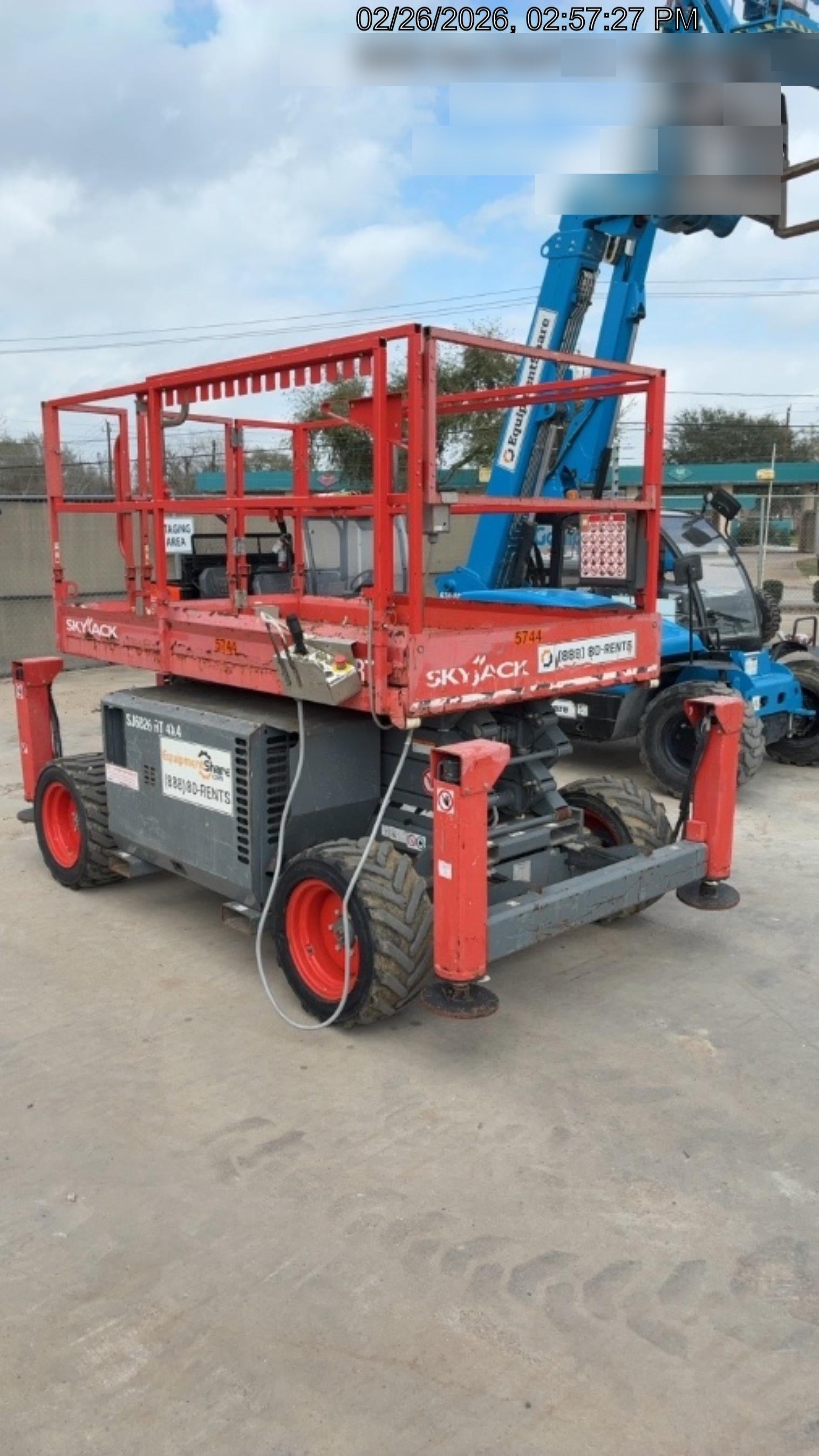 2017 SKYJACK SJ6826 RT