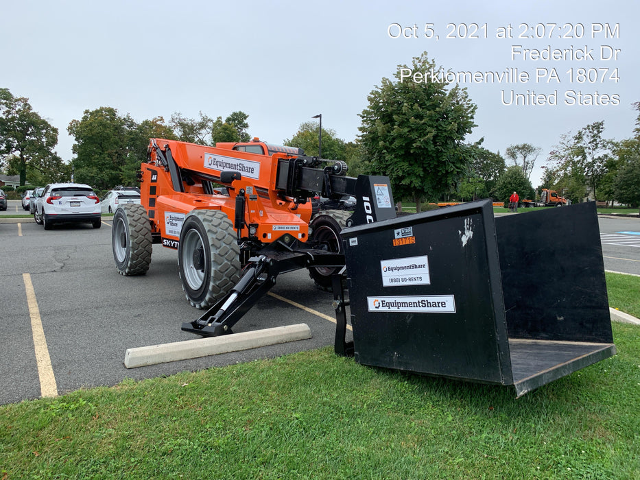 2021 SKYTRAK 10054