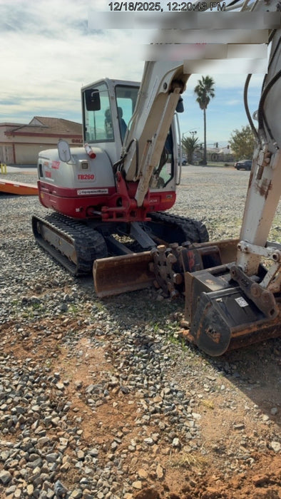 2021 TAKEUCHI TB260-CR