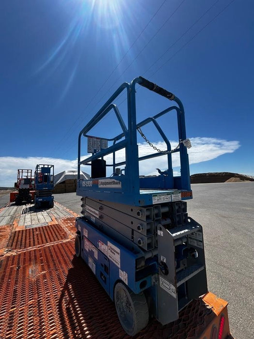 2020 Genie GS-1930 Fixed rails with chain entry gate - Pre A92.20