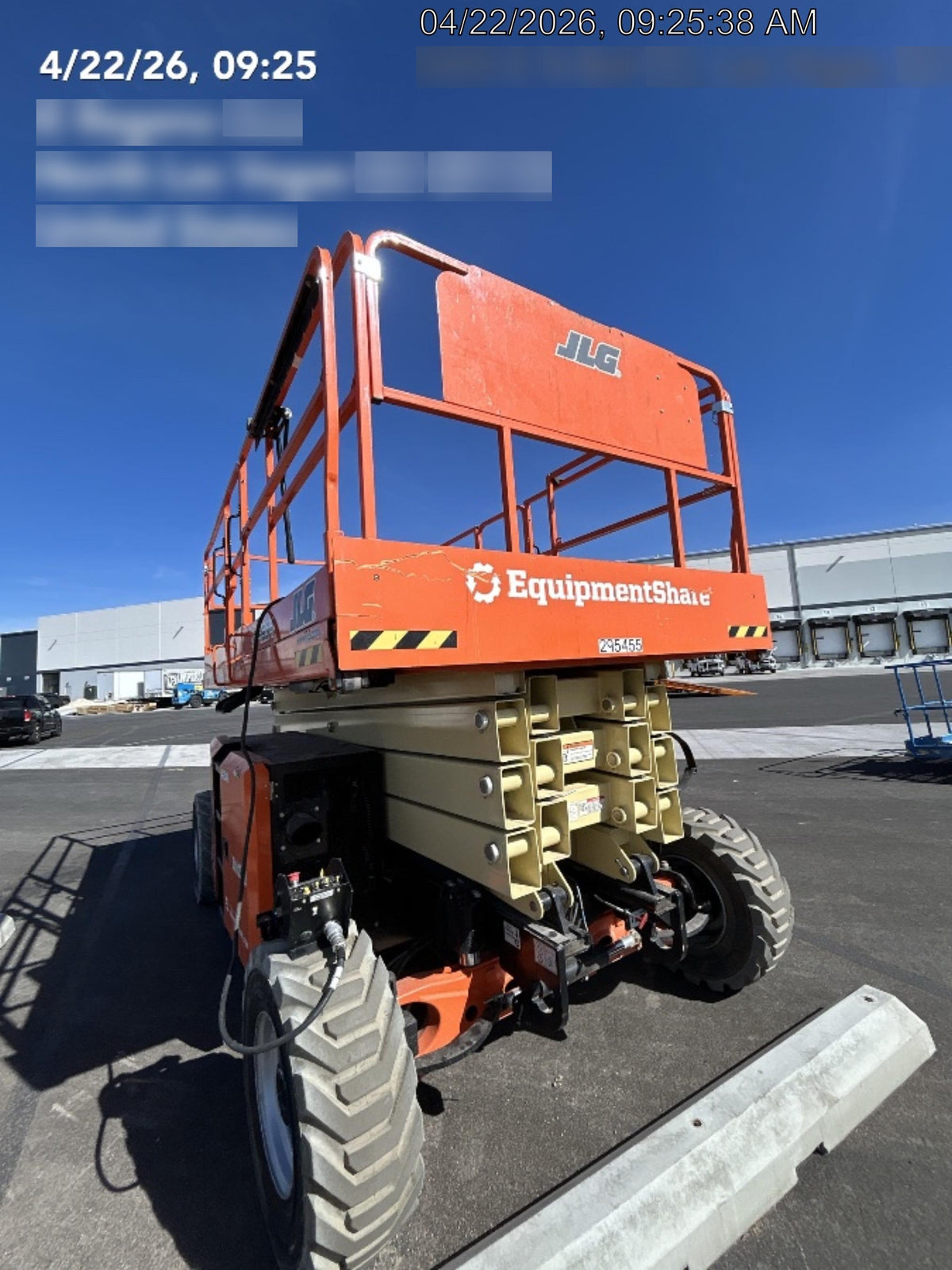 2023 JLG RT4394