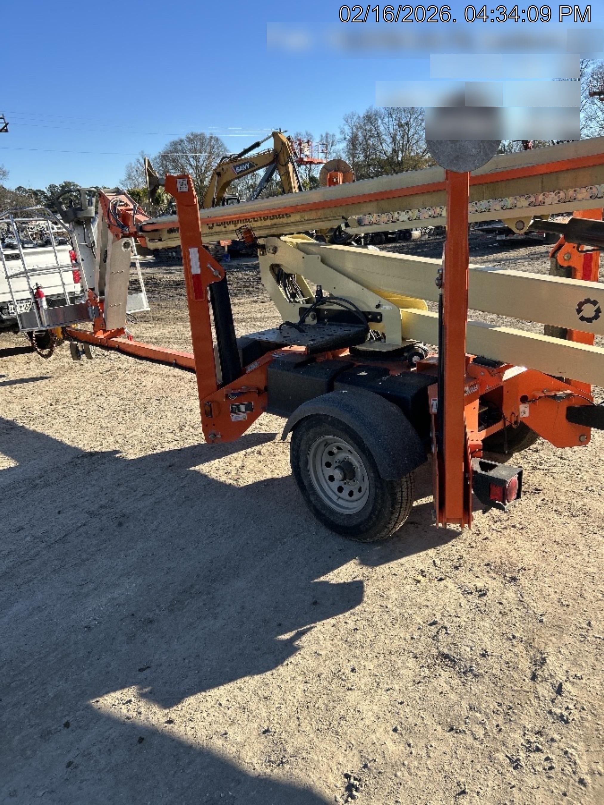 2023 JLG T500J