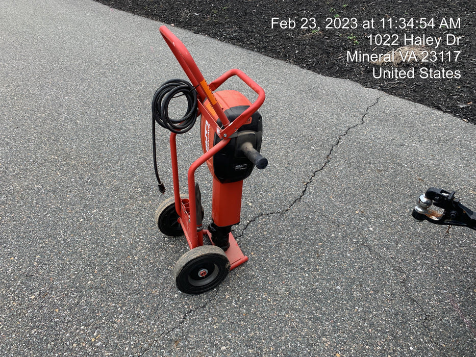 2021 HILTI TE 3000-AVR