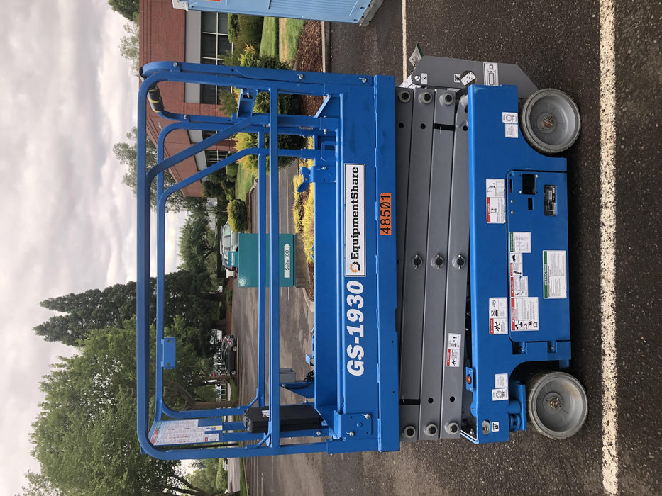 2019 Genie GS-1930 Half Height Swing Gate, 800W Inverter