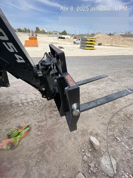 2024 JLG 1001095418S