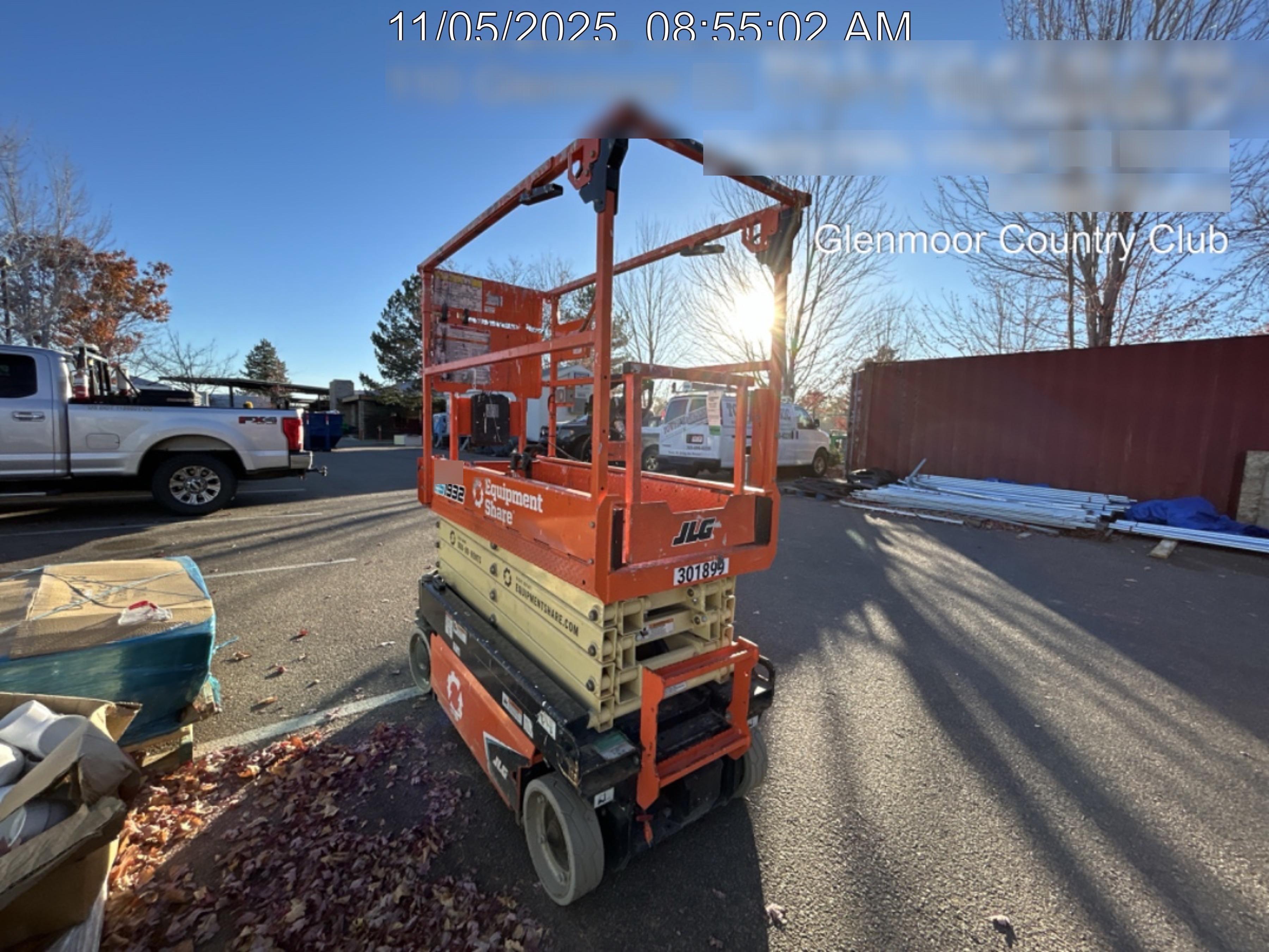 2023 JLG ES1932