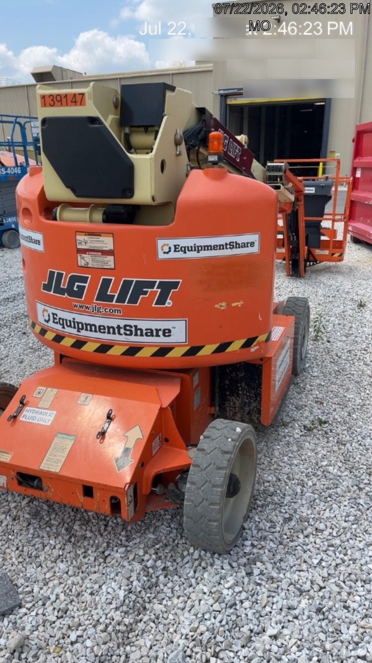 2021 JLG E400AJP Narrow