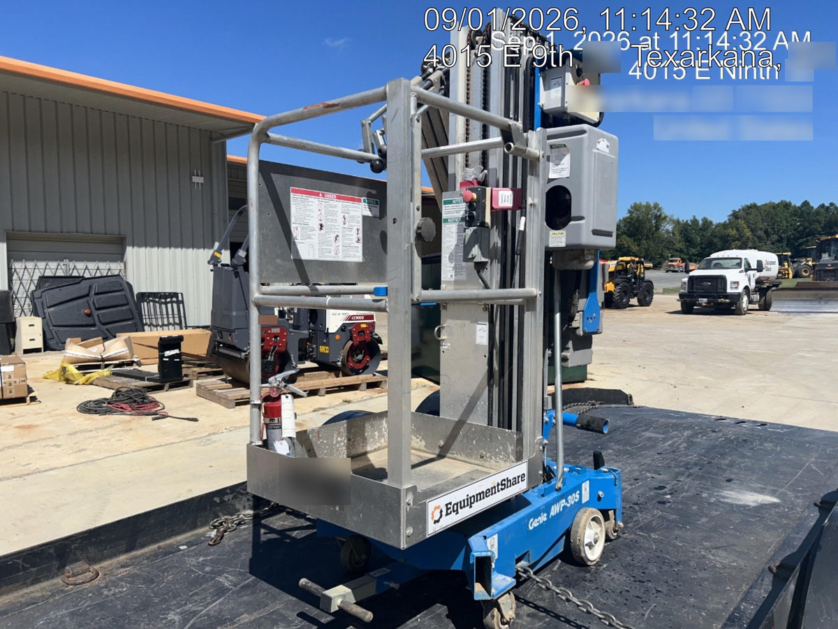 2019 GENIE AWP-30S