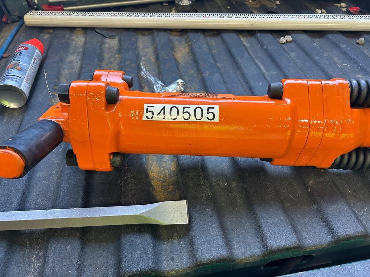 2024 MICHIGAN PNEUMATIC ES-TPB90-118-TRACKER