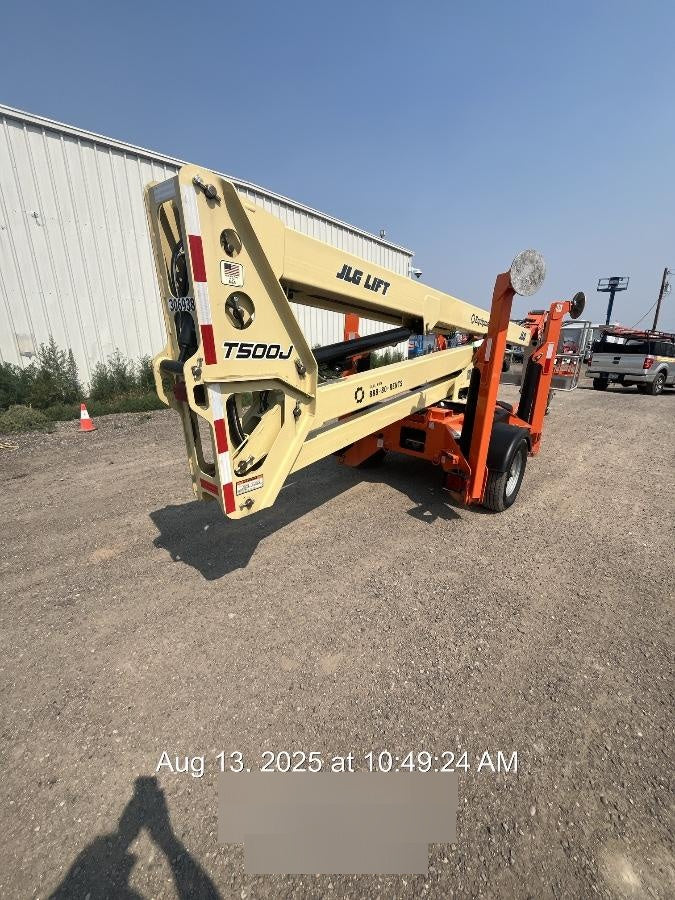 2023 JLG T500J