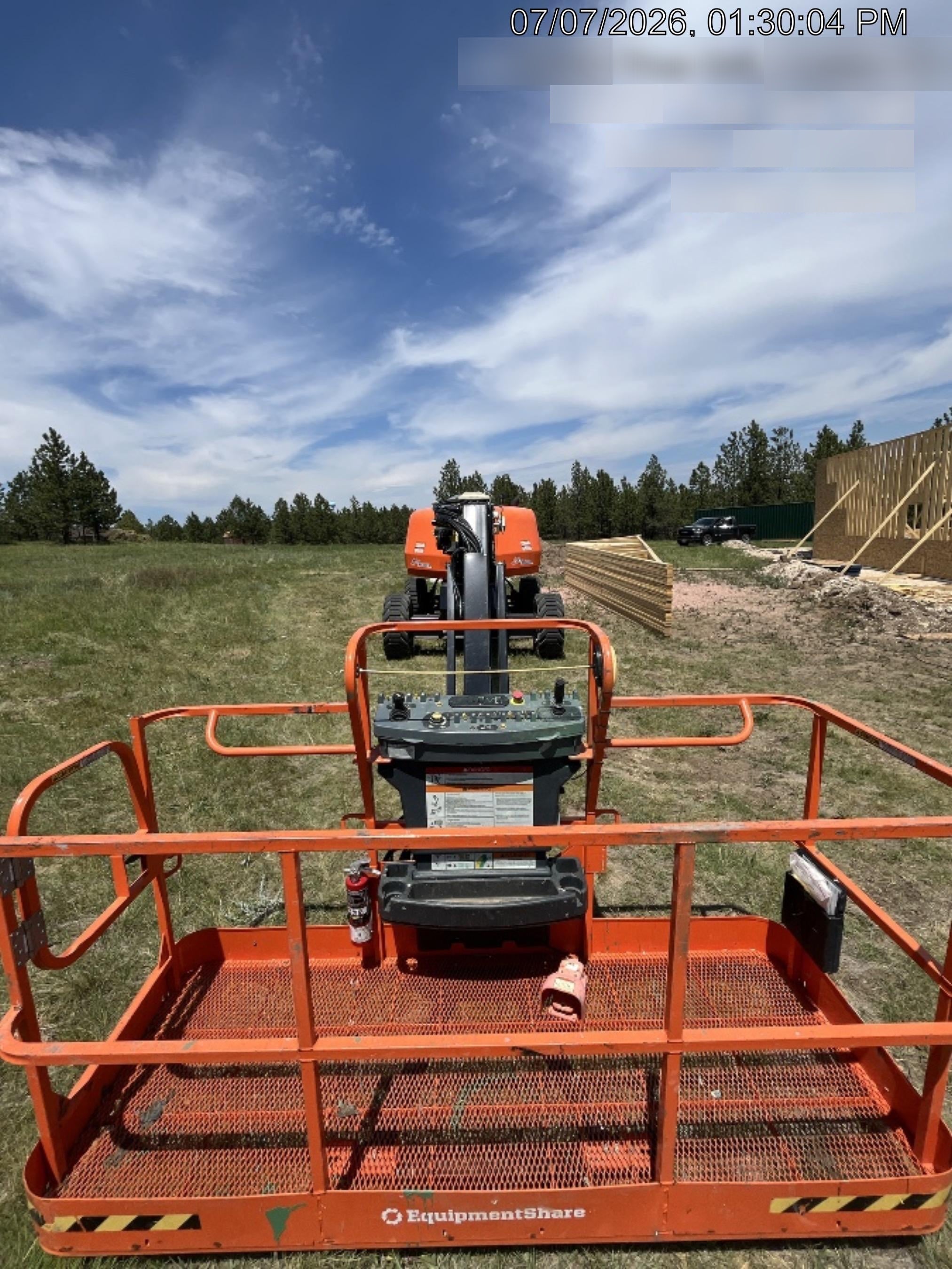 2024 JLG 660SJ