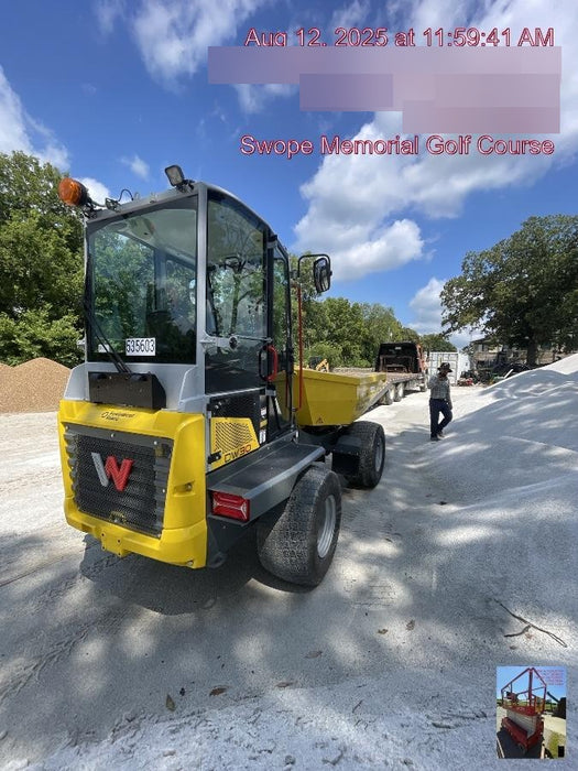 2025 WACKER NEUSON DW311 Cab Turf Tires
